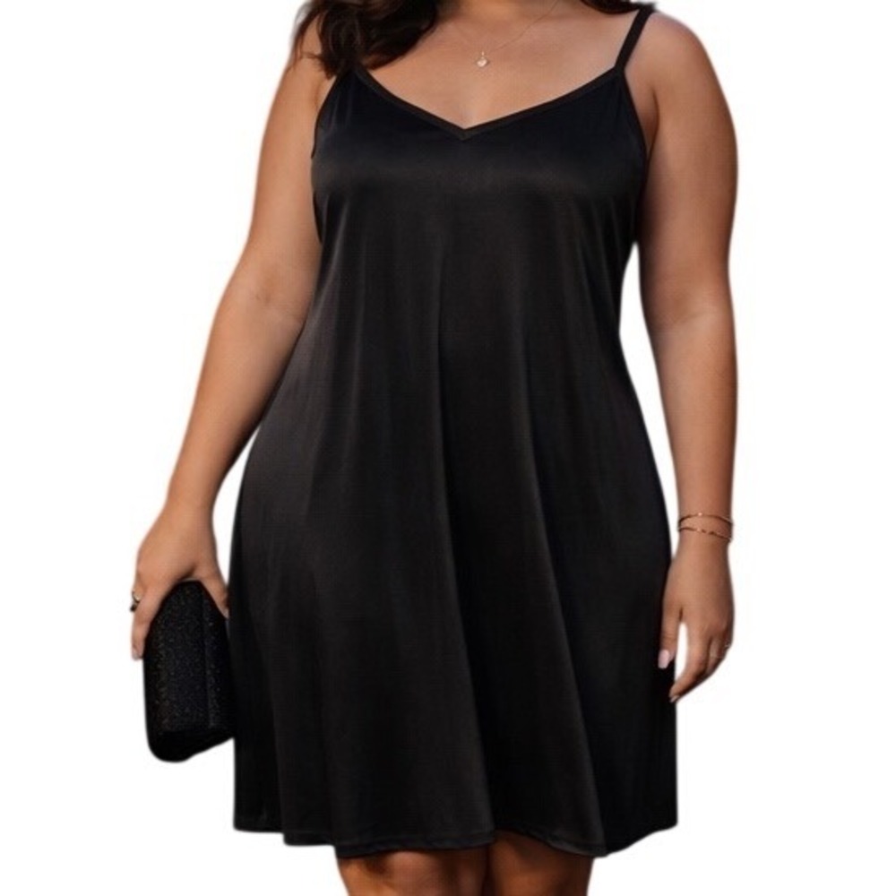 Vintage Vanity Fair Black Full Slip Dress Adjustable Straps Nylon USA Made Sz 18